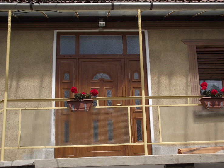 http://kepmester.silihost.hu/images/1641/8365/00002118.JPG