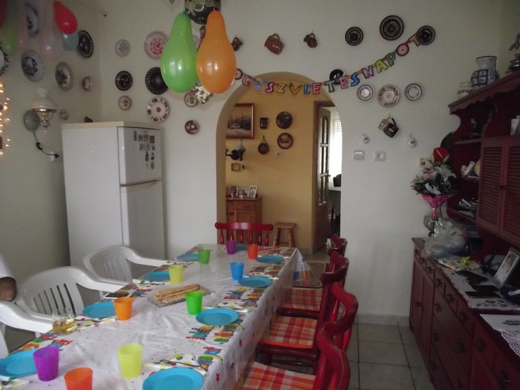 http://kepmester.silihost.hu/images/1641/8365/00002182.JPG