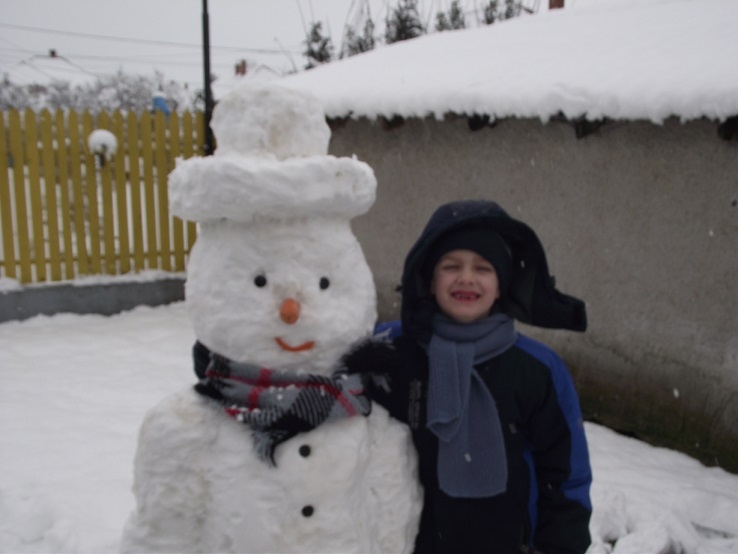 http://kepmester.silihost.hu/images/1641/8365/00002277.JPG