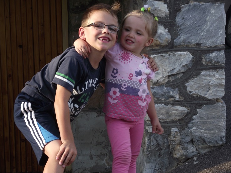 http://kepmester.silihost.hu/images/1641/8365/00002374.JPG