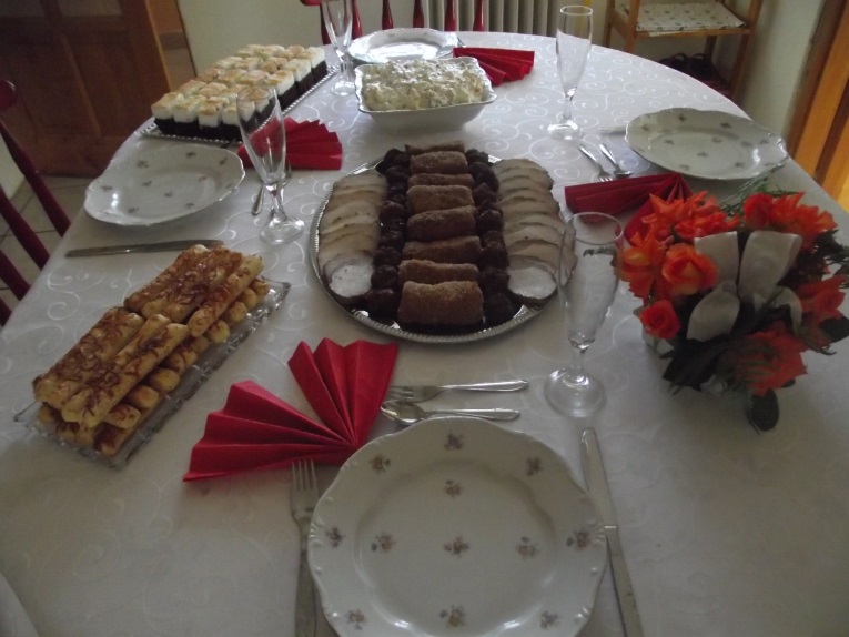 http://kepmester.silihost.hu/images/1641/8365/00002410.JPG