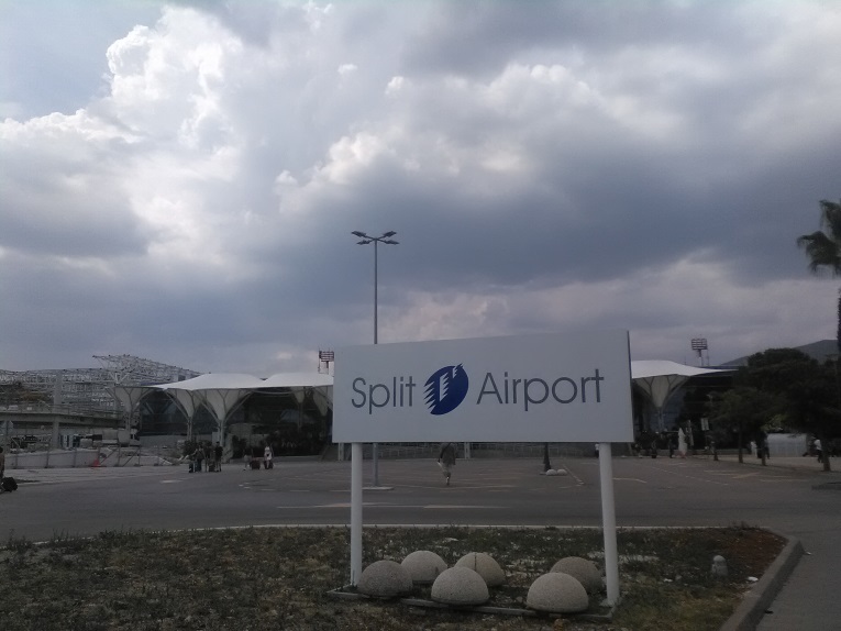 http://kepmester.silihost.hu/images/1641/8365/00002452.jpg