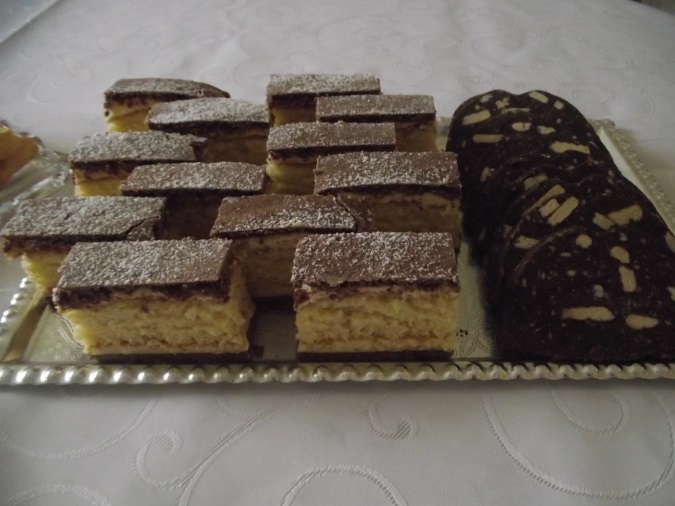 http://kepmester.silihost.hu/images/1641/8365/00002526.JPG