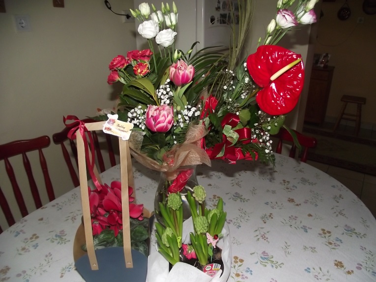 http://kepmester.silihost.hu/images/1641/8365/00002527.JPG