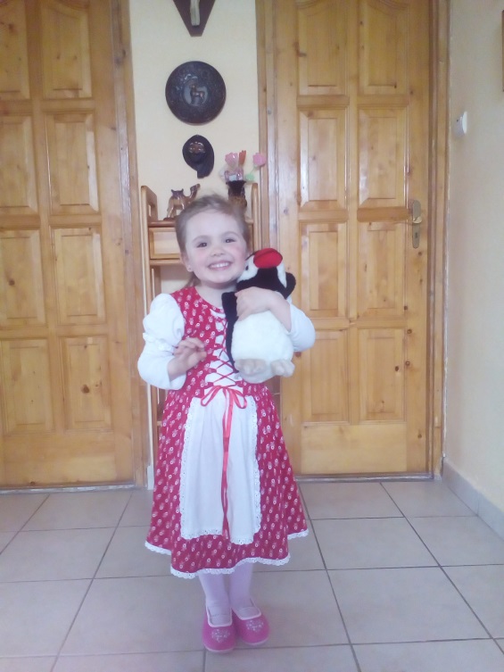 http://kepmester.silihost.hu/images/1641/8365/00002530.jpg