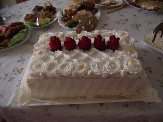 http://kepmester.silihost.hu/images/1641/8365/00002558.JPG