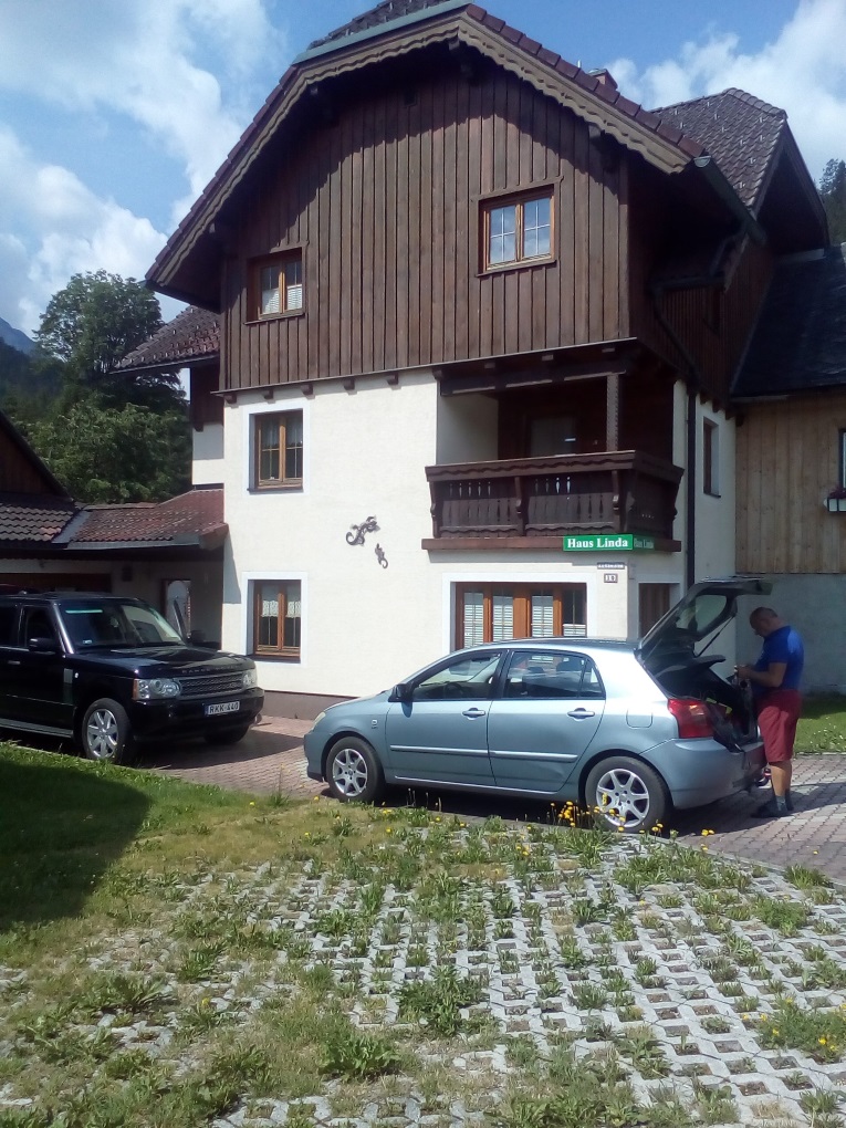 http://kepmester.silihost.hu/images/1641/8365/00002579.jpg