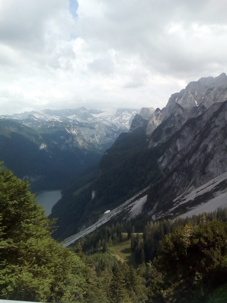 http://kepmester.silihost.hu/images/1641/8365/00002585.jpg