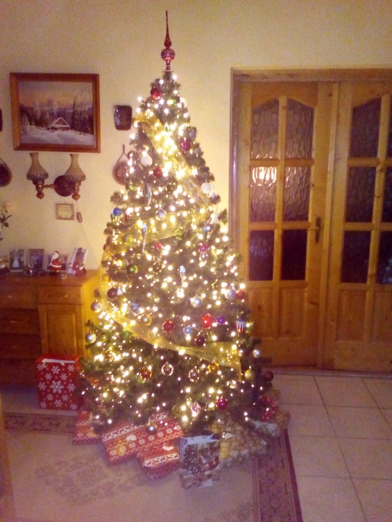 http://kepmester.silihost.hu/images/1641/8365/00002659.jpg