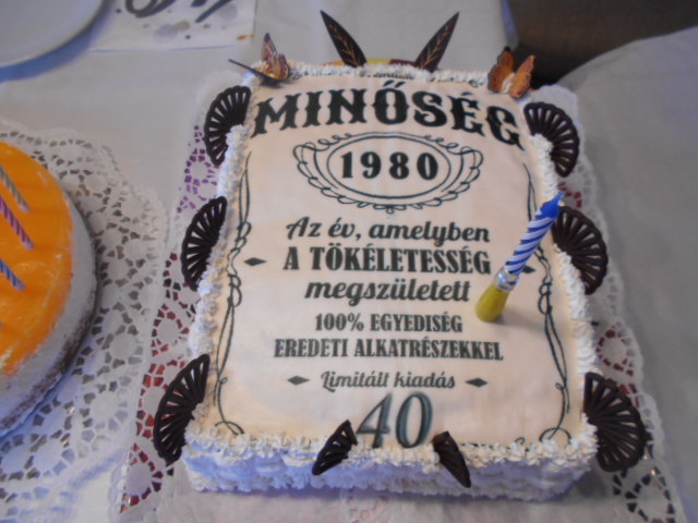 http://kepmester.silihost.hu/images/273/10134/00000040.JPG