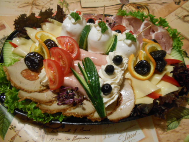http://kepmester.silihost.hu/images/273/9482/00000084.JPG