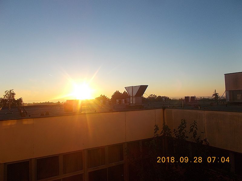 http://kepmester.silihost.hu/images/279/10052/00000050.jpg
