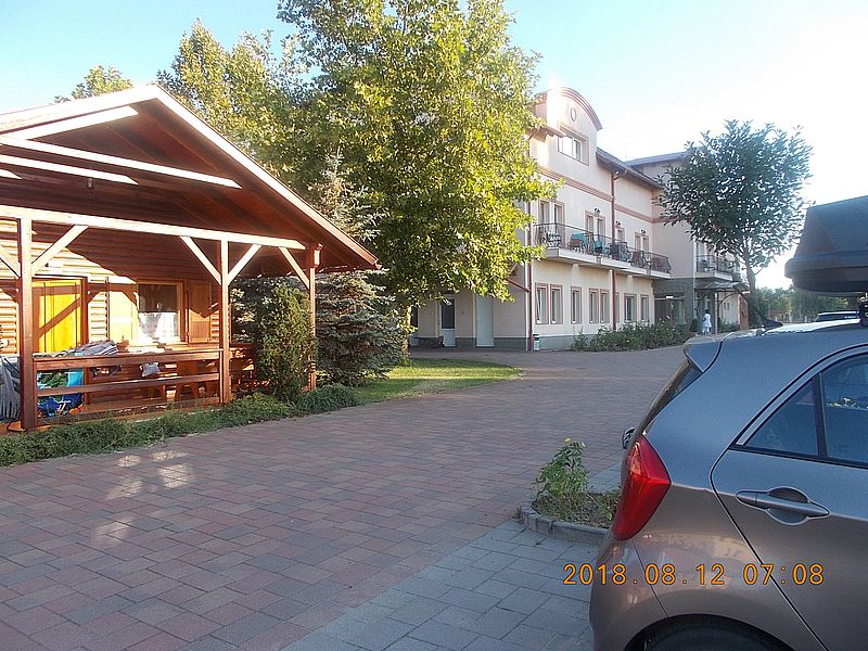 http://kepmester.silihost.hu/images/279/10952/00000016.jpg