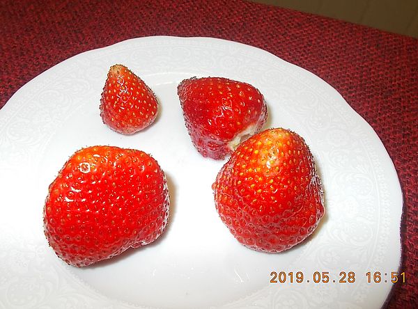 http://kepmester.silihost.hu/images/279/11032/00000165.jpg