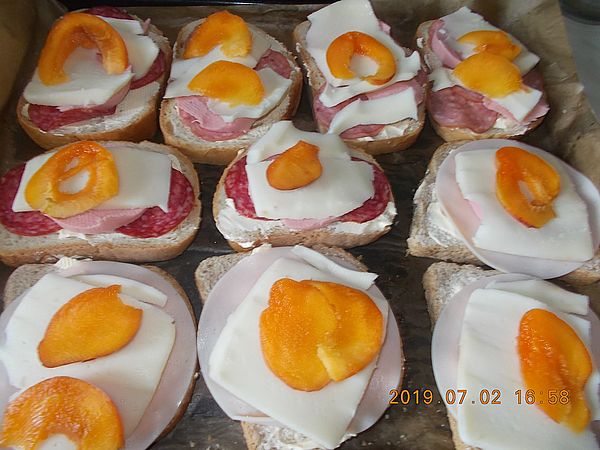 http://kepmester.silihost.hu/images/279/11070/00000014.jpg