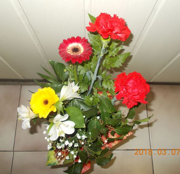 http://kepmester.silihost.hu/images/279/8222/00000231.jpg