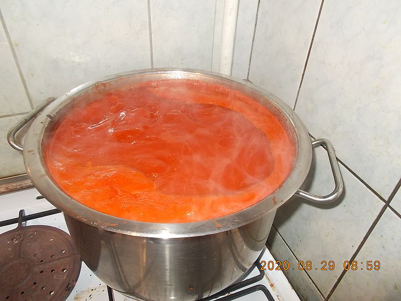 http://kepmester.silihost.hu/images/279/8626/00000110.jpg